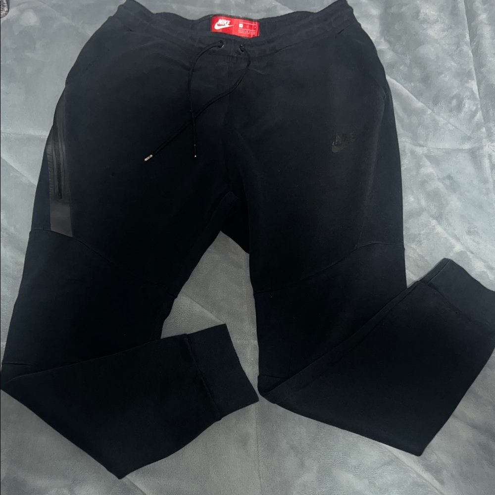 Nike Men's Dark Joggers with Black Accents